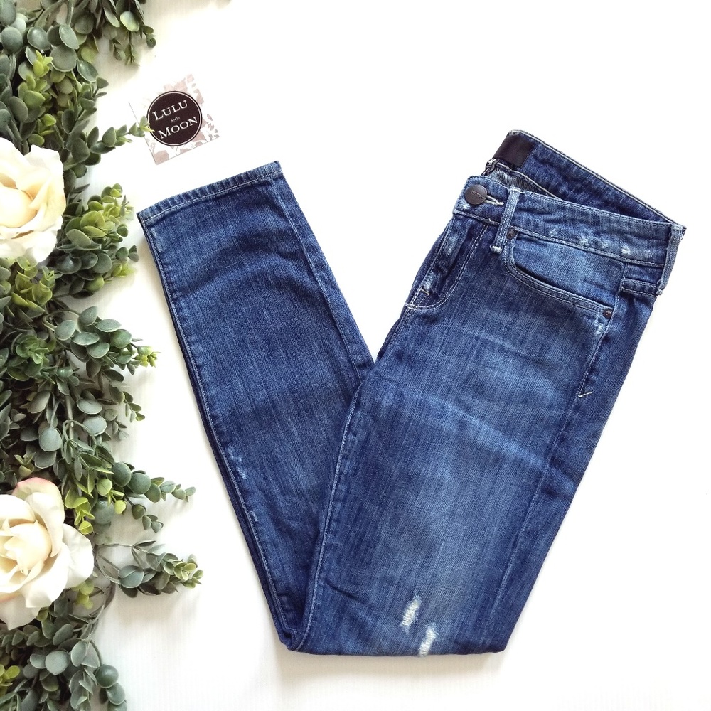 Vince stretch medium wash distressed jeans size 25